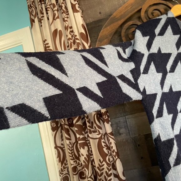 Cardigan Sweater Long Blue North Style Warm Soft Cozy Aztec Duster - Picture 11 of 15